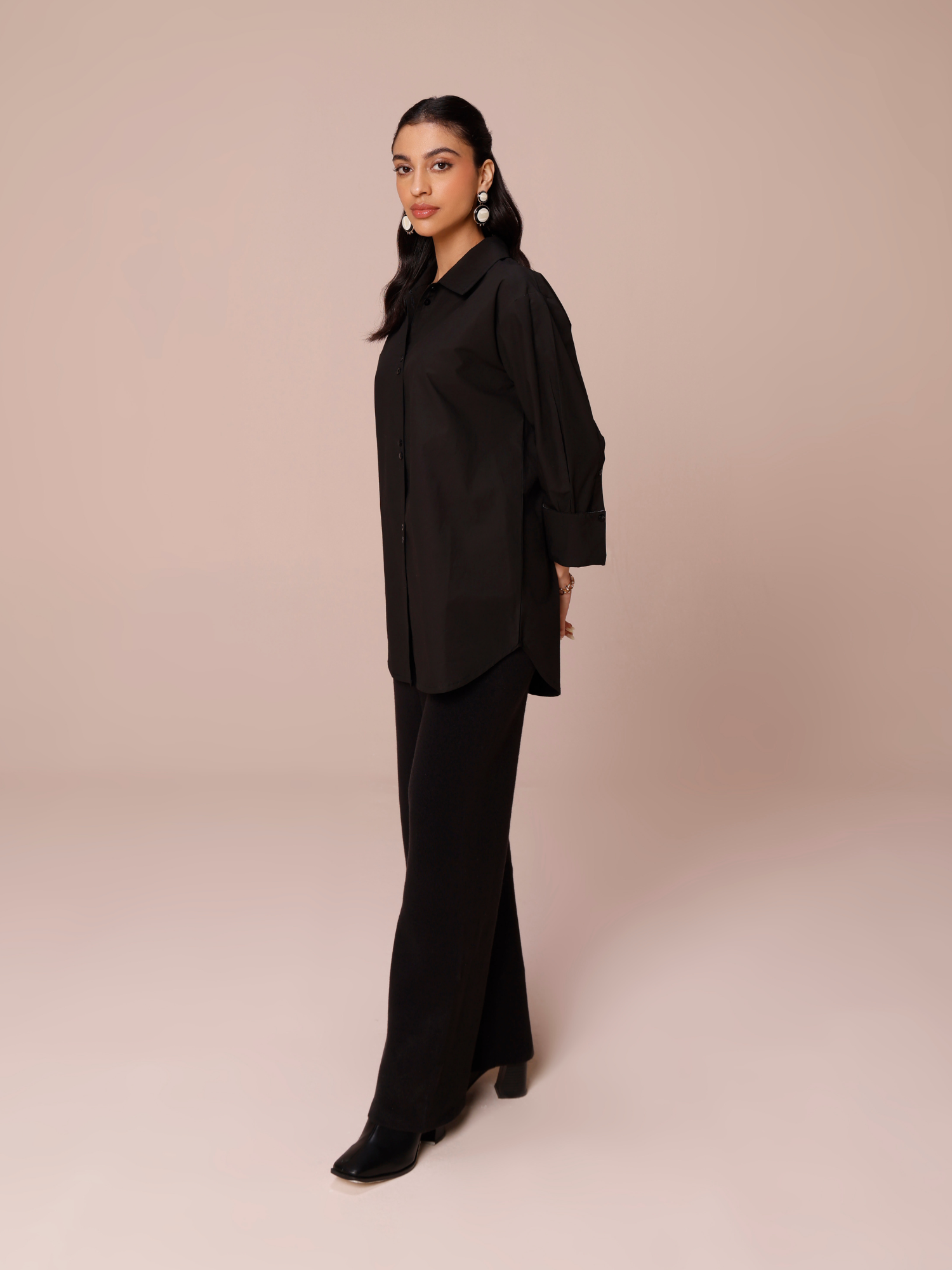 Poplin black shirt for women