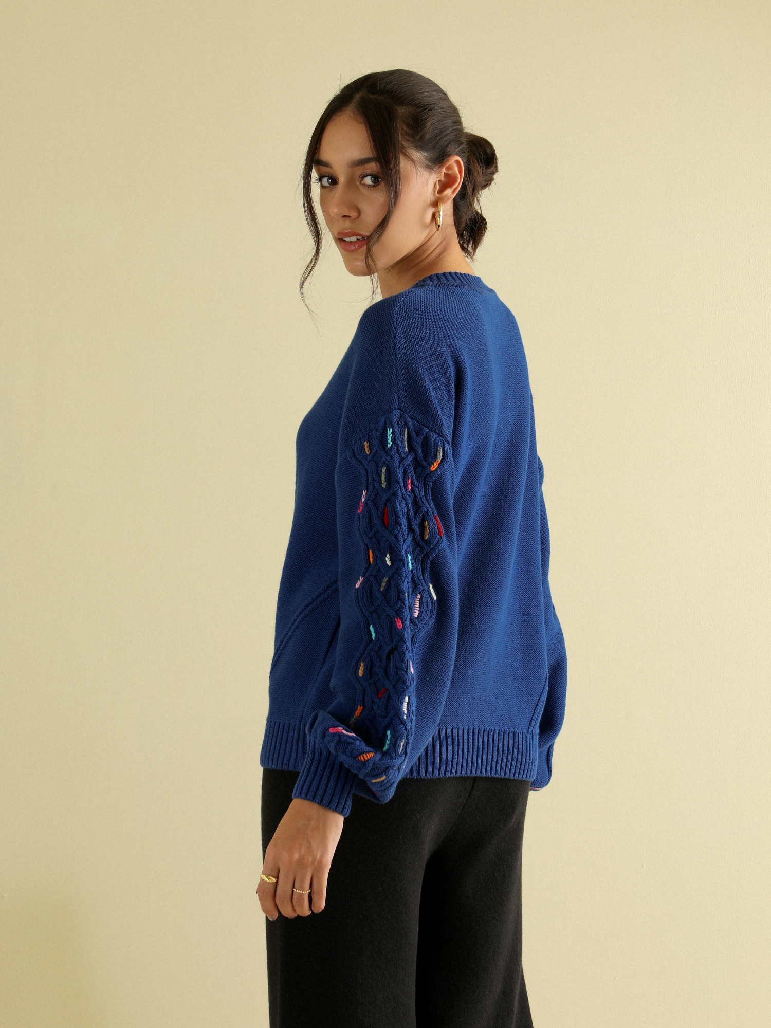 Ship Women knitwear